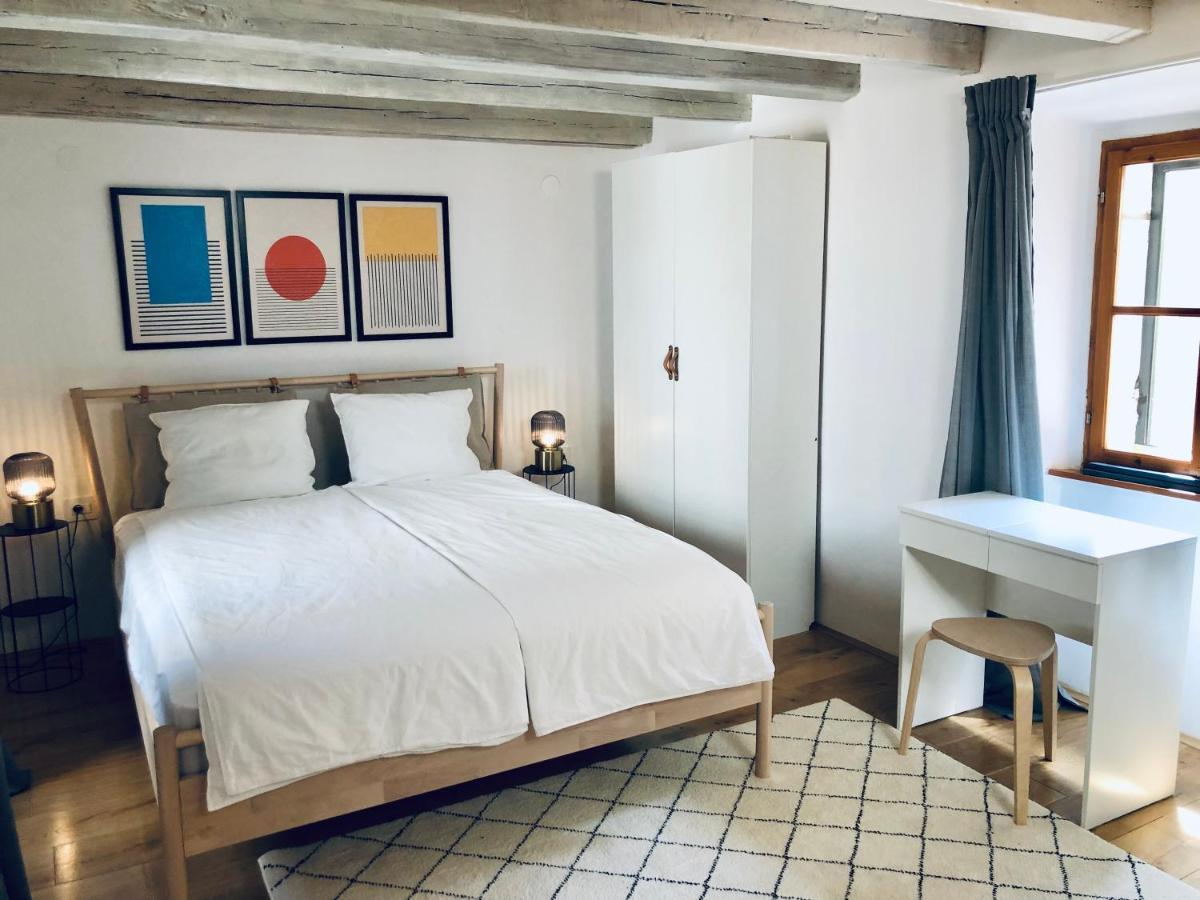 Seayou!***Charming 1-Bedroom Rental Unit In The Old City Center Of קרס מראה חיצוני תמונה